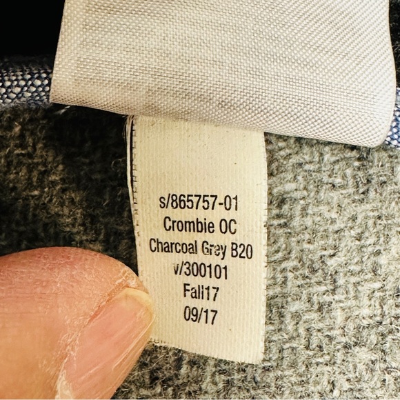 GAP Italian Wool Topcoat Overcoat - Picture 6 of 11